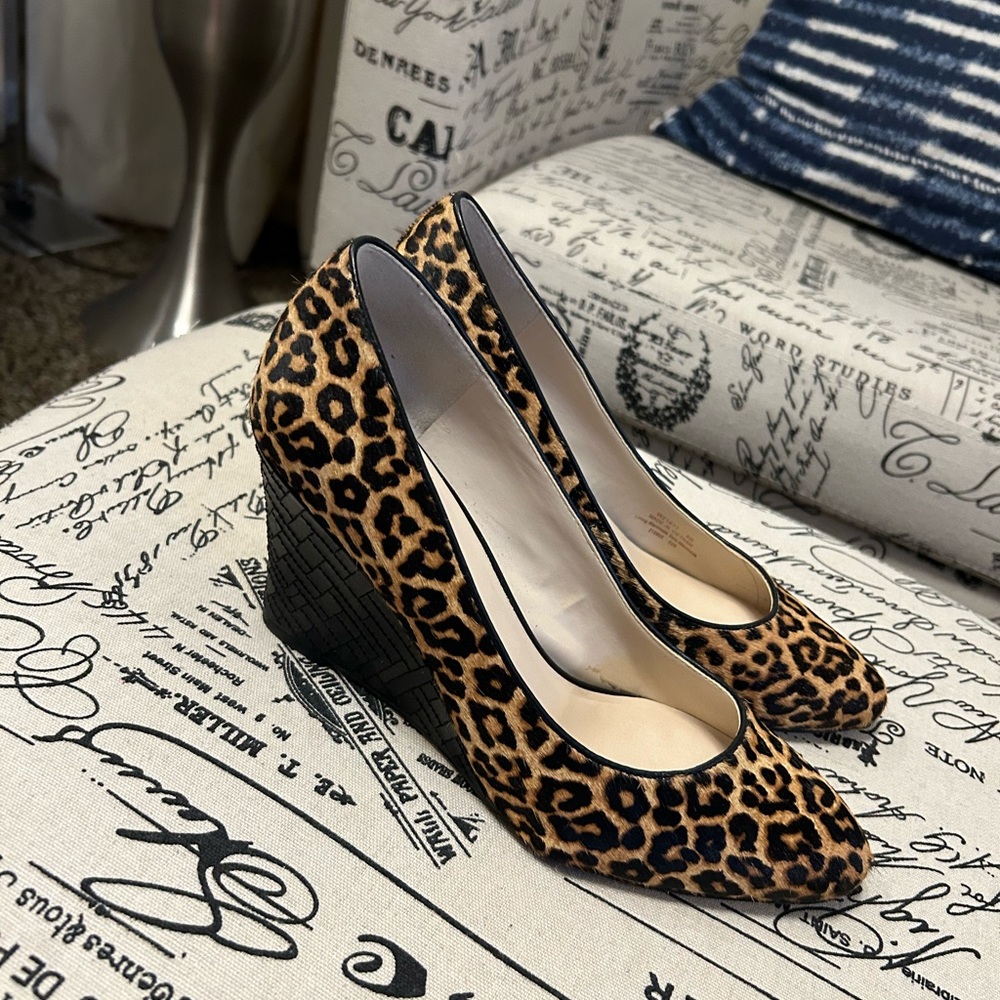 cole haan leopard platform heels
Leather inside and outside 
Worn once